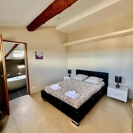 Apartment Magnifique Et Balcon Aix Centre Aix-en-Provence